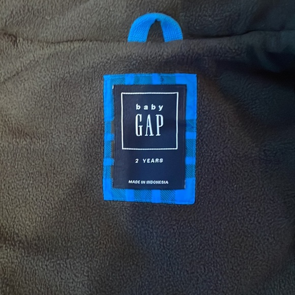 Toddler Boys Cozy Lined Plaid Printed Puffer Vest, Gap Kids, size: 2T - Picture 3 of 4